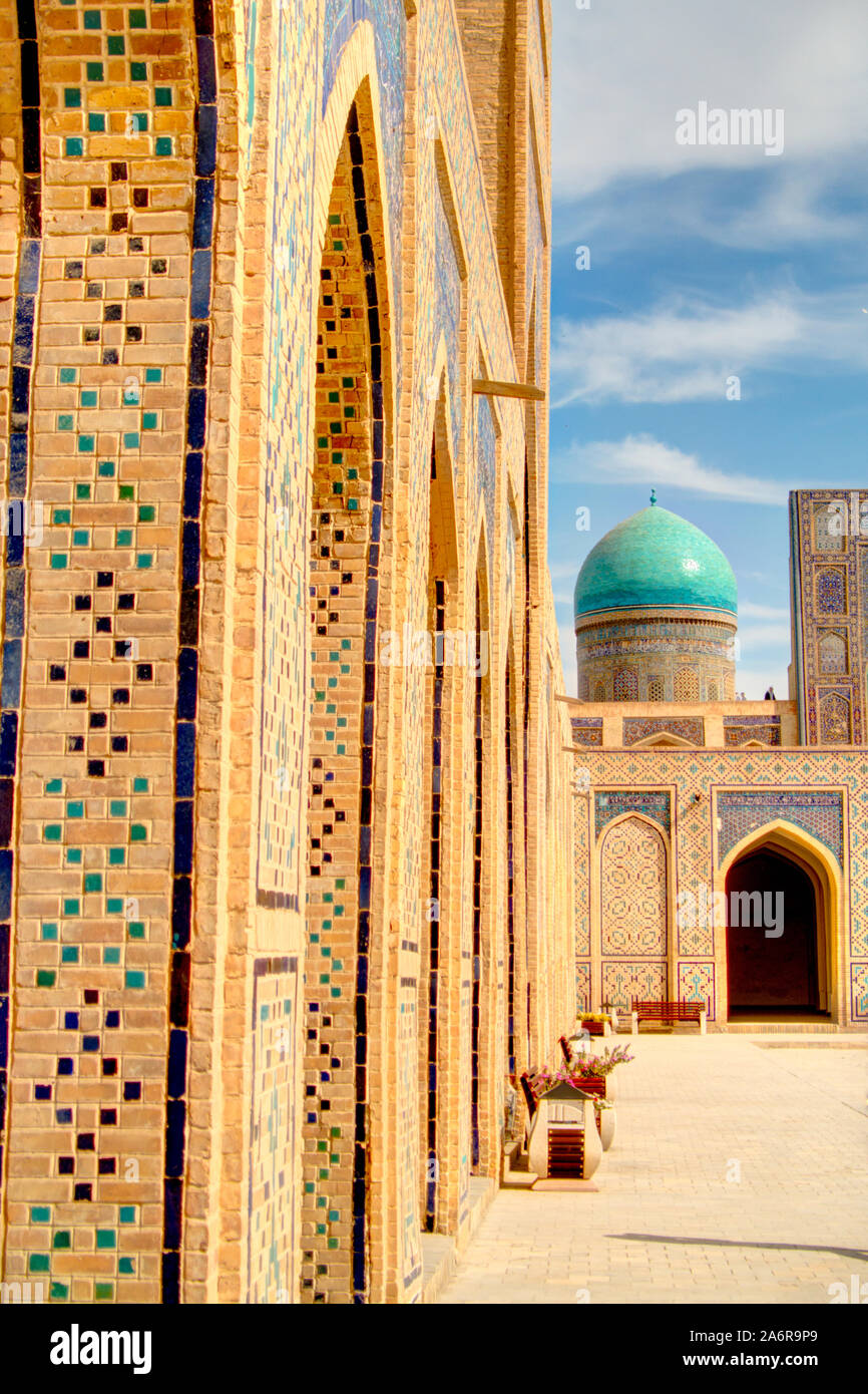 Kalan Mosque, Bukhara Stock Photo - Alamy