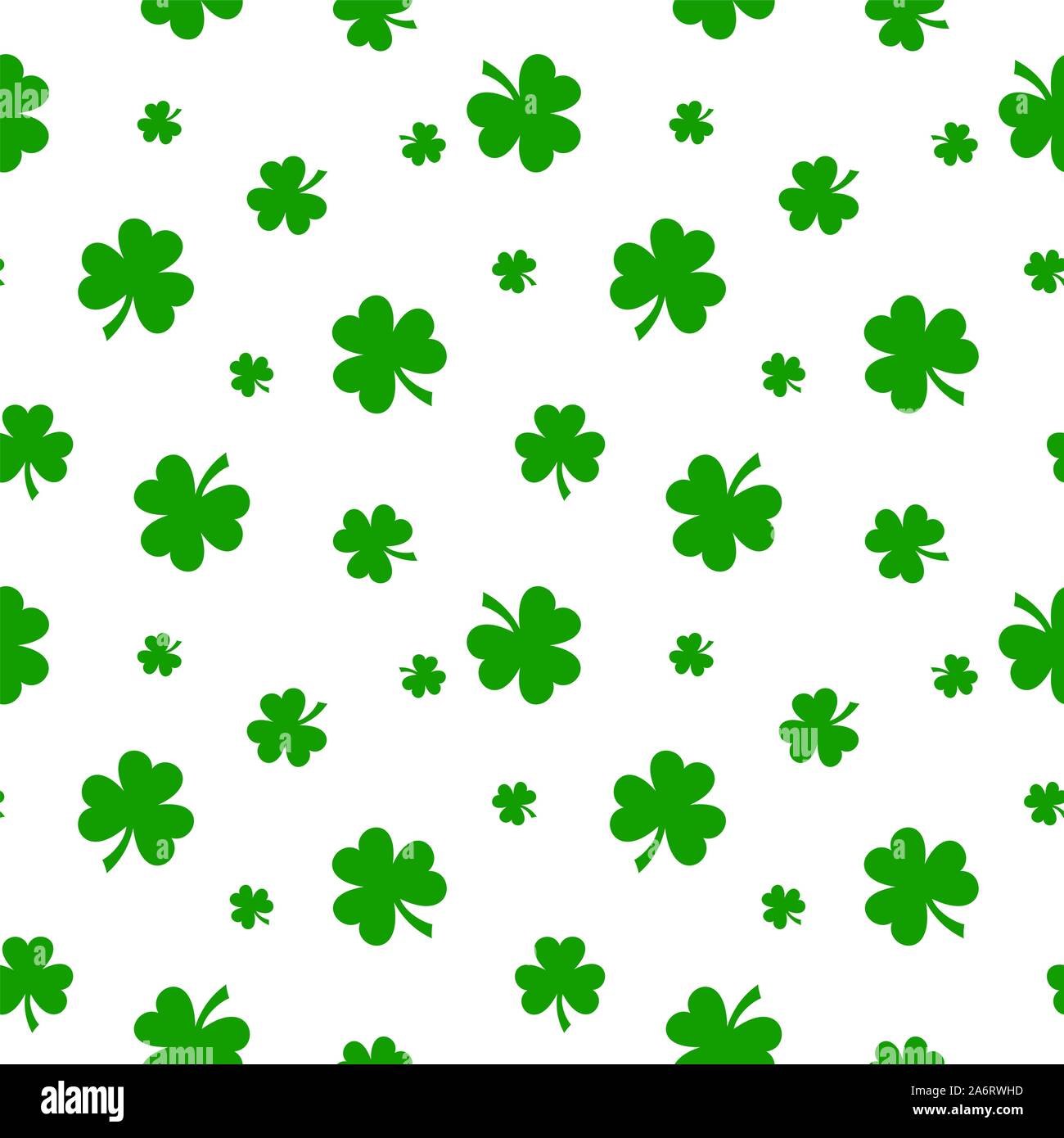 Vector St. Patrick's day seamless pattern with green shamrock leaves on ...
