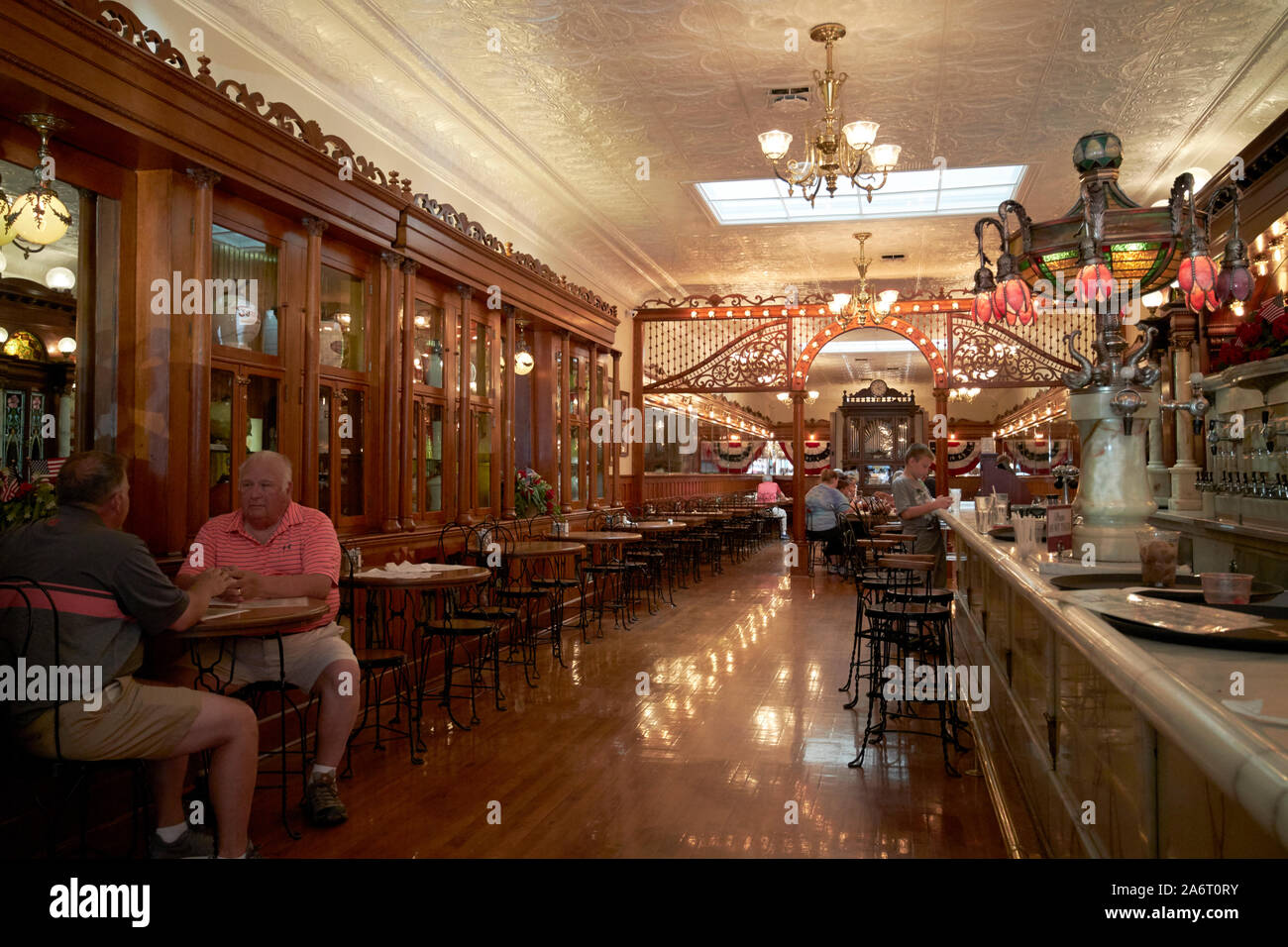 Columbus ice cream parlor ready for its close-up - Indiana Landmarks