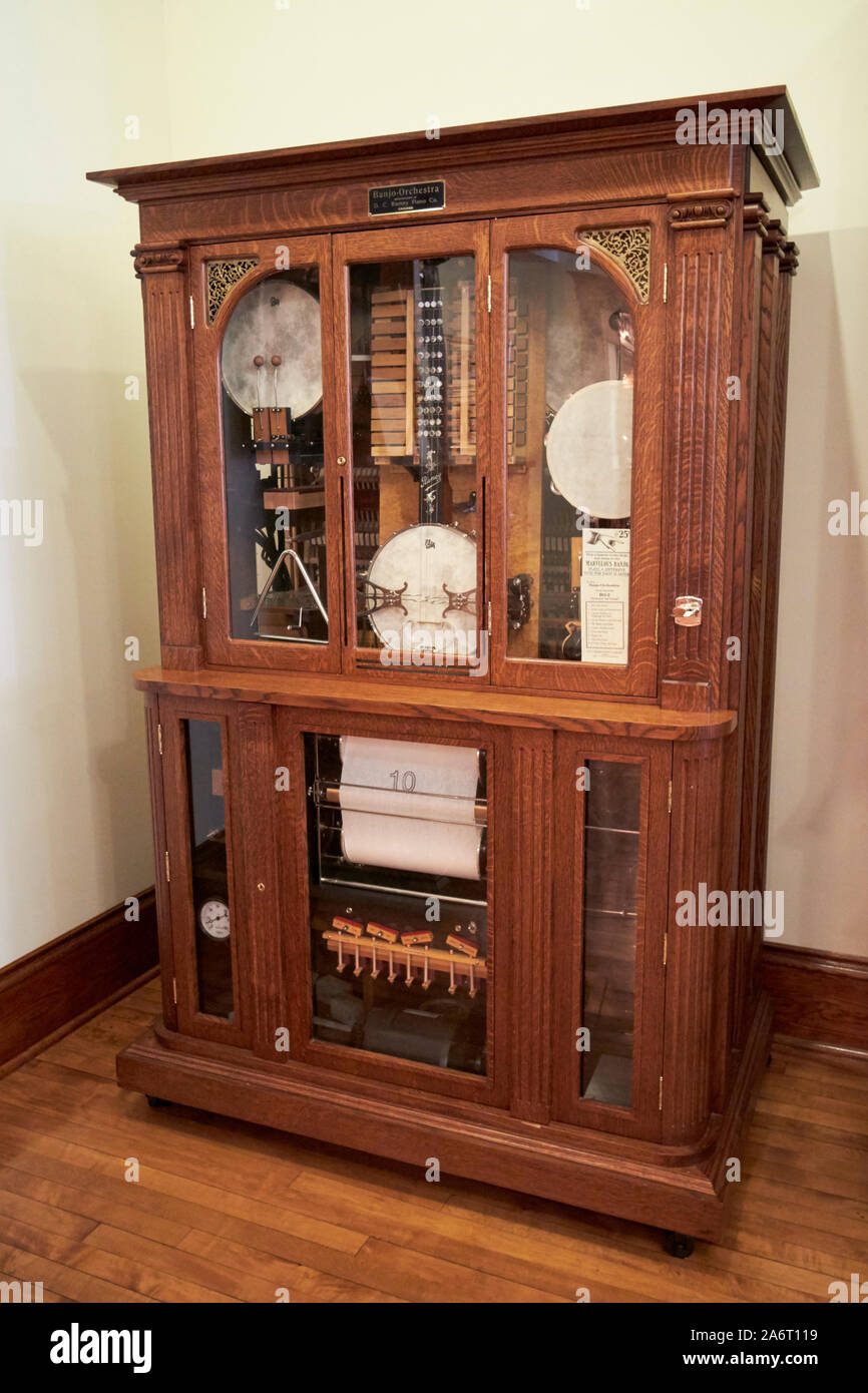 Nickelodeon hires stock photography and images Alamy