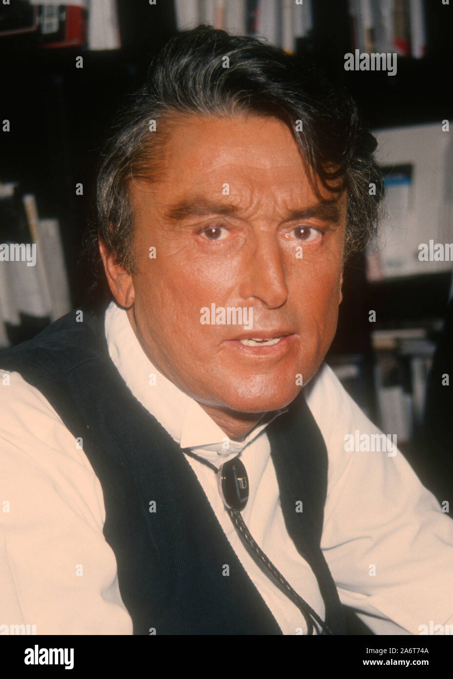 FILE PHOTO Robert Evans Has Passed Away. Robert Evans, 1994