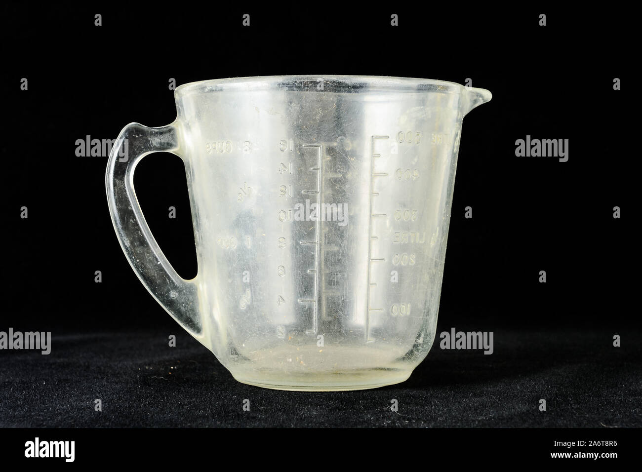 Measuring cup ml hi-res stock photography and images - Alamy