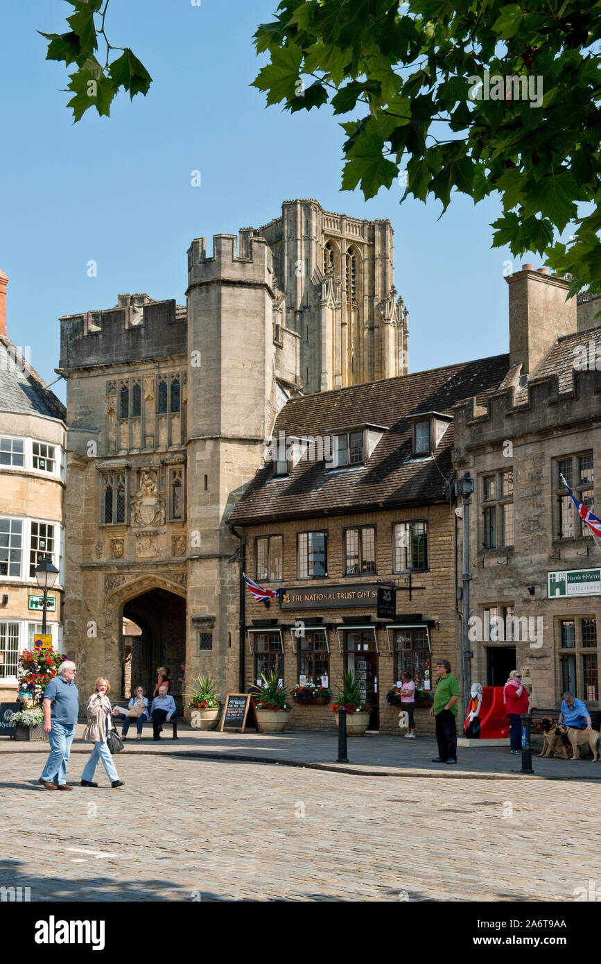 Cathderal Gate and Market Place. Wells, England Stock Photo