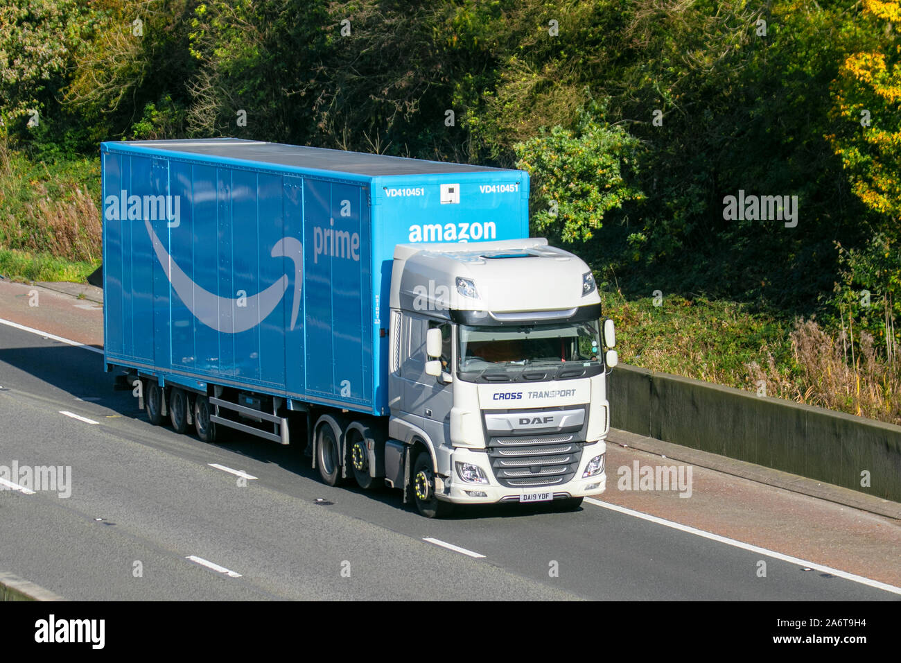 Amazon Delivery Truck High Resolution Stock Photography and Images - Alamy