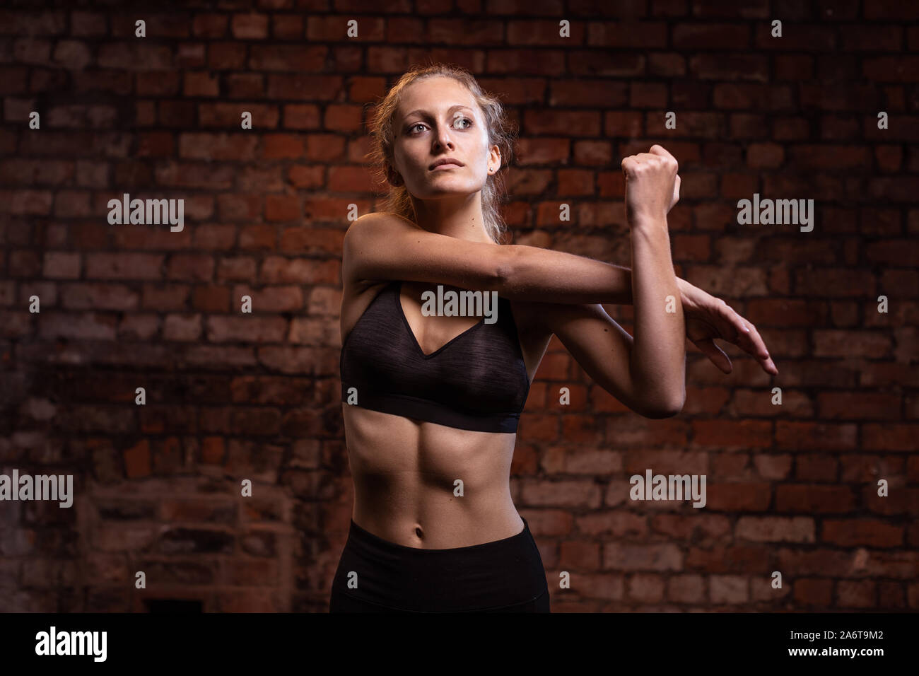 Athletic bra hi-res stock photography and images - Page 6 - Alamy