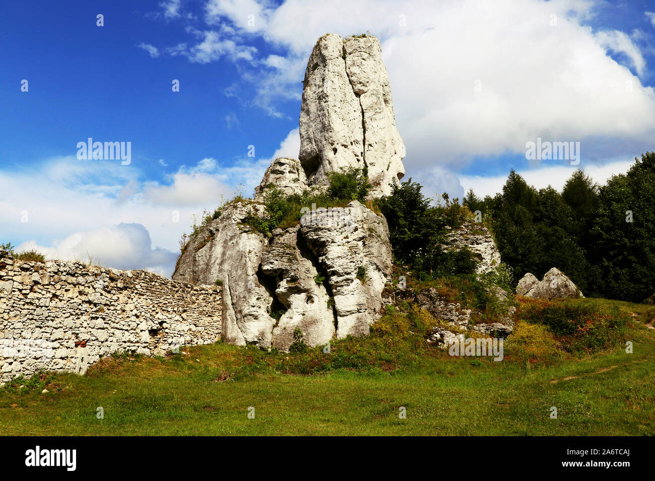 limestone rocks in Poland, unique rocks, rock against the blue sky - Jura Krakowsko-Częstochowska,geographical macroregion located in southern Poland Stock Photo