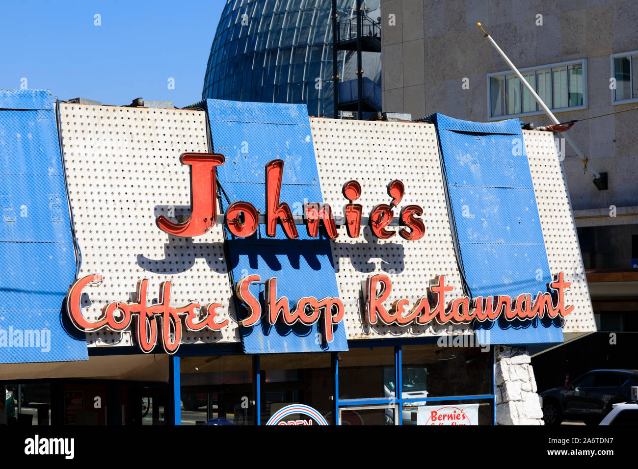 “Johnies Coffee shop restaurant”, 6101 Wilshire Boulevard, Los Angeles