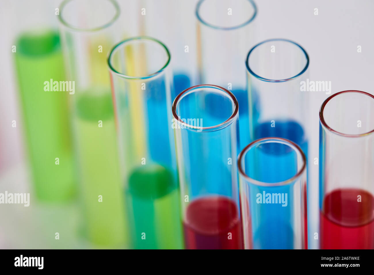 Test tubes hi-res stock photography and images - Alamy