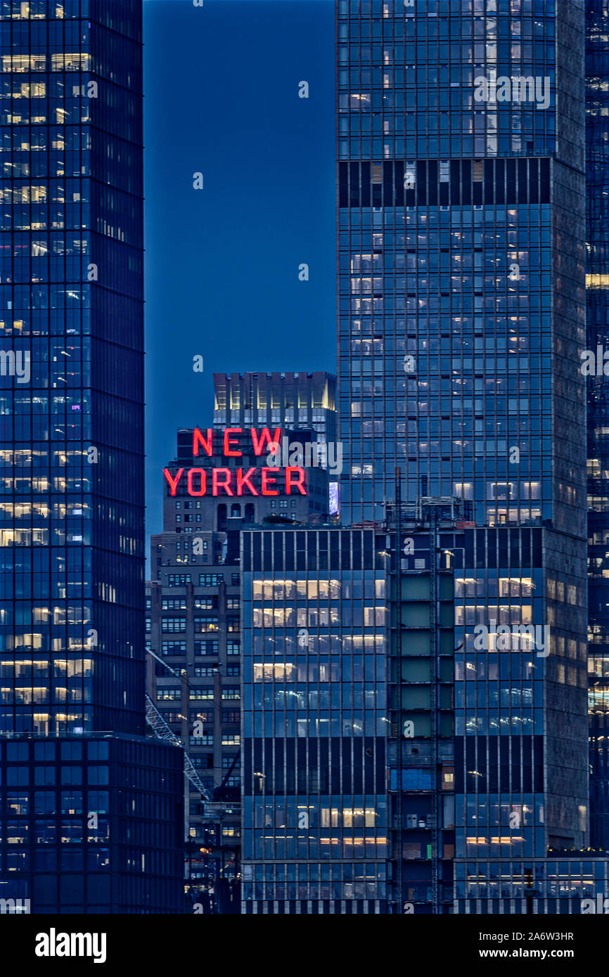 New Yorker Hotel NYC The New Yorker Hotel In Midtown Manhattan In New New yorker hotel nyc the new yorker hotel in midtown manhattan in new