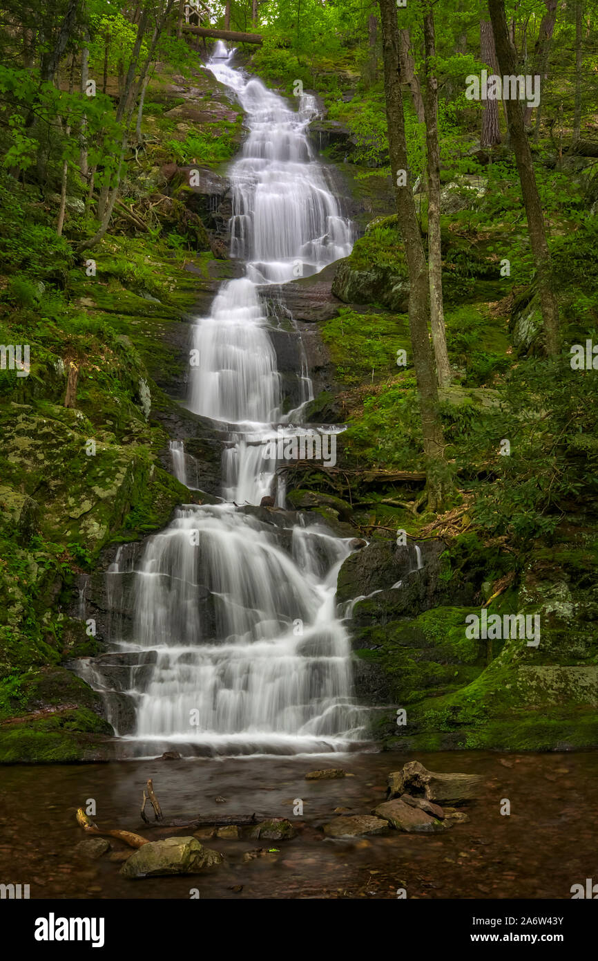 Buttermilk Falls View to one of the tallest waterfalls in New Jersey
