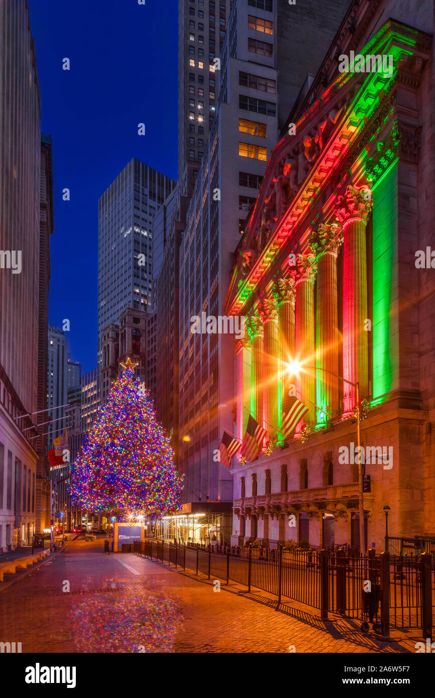 New York City Stock Exchange Wall Street NYSE Xmas Stock Photo