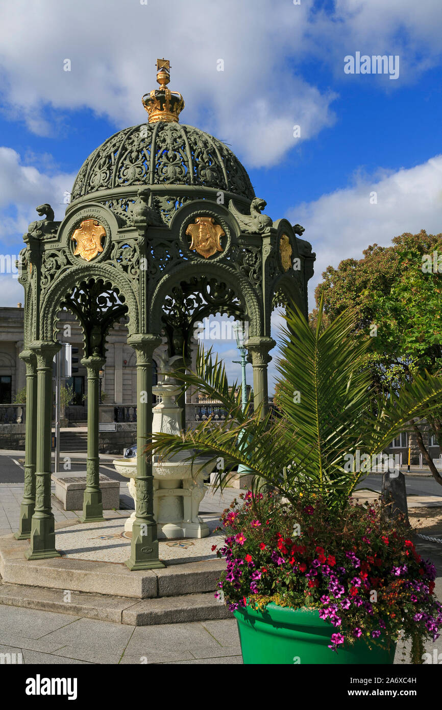 Queen victoria dublin hires stock photography and images Alamy