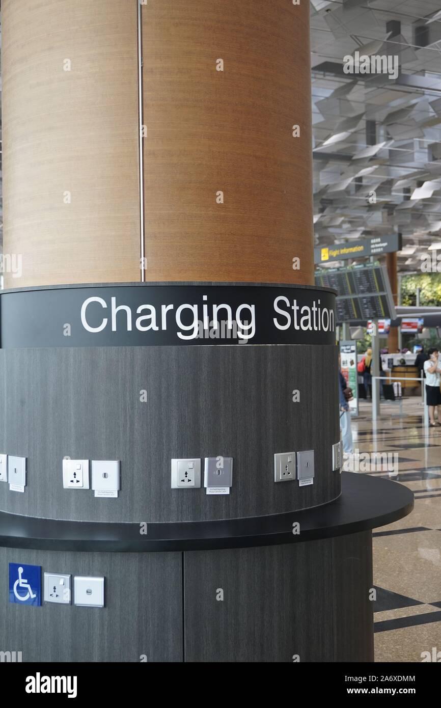 charging station at Changi airport Stock Photo Alamy