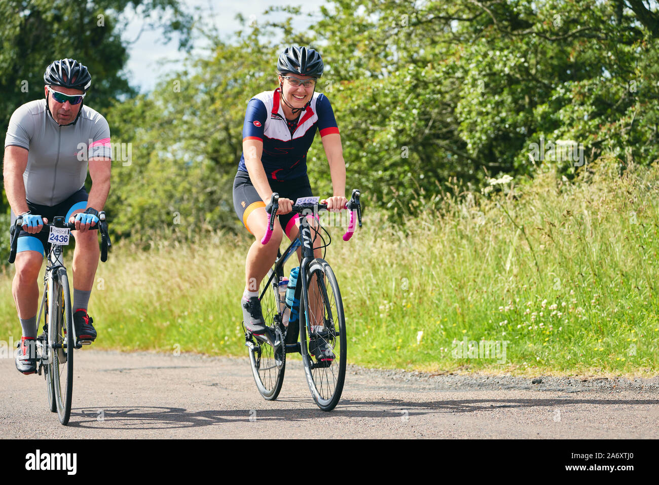 Female racing cyclist hi-res stock photography and images - Alamy