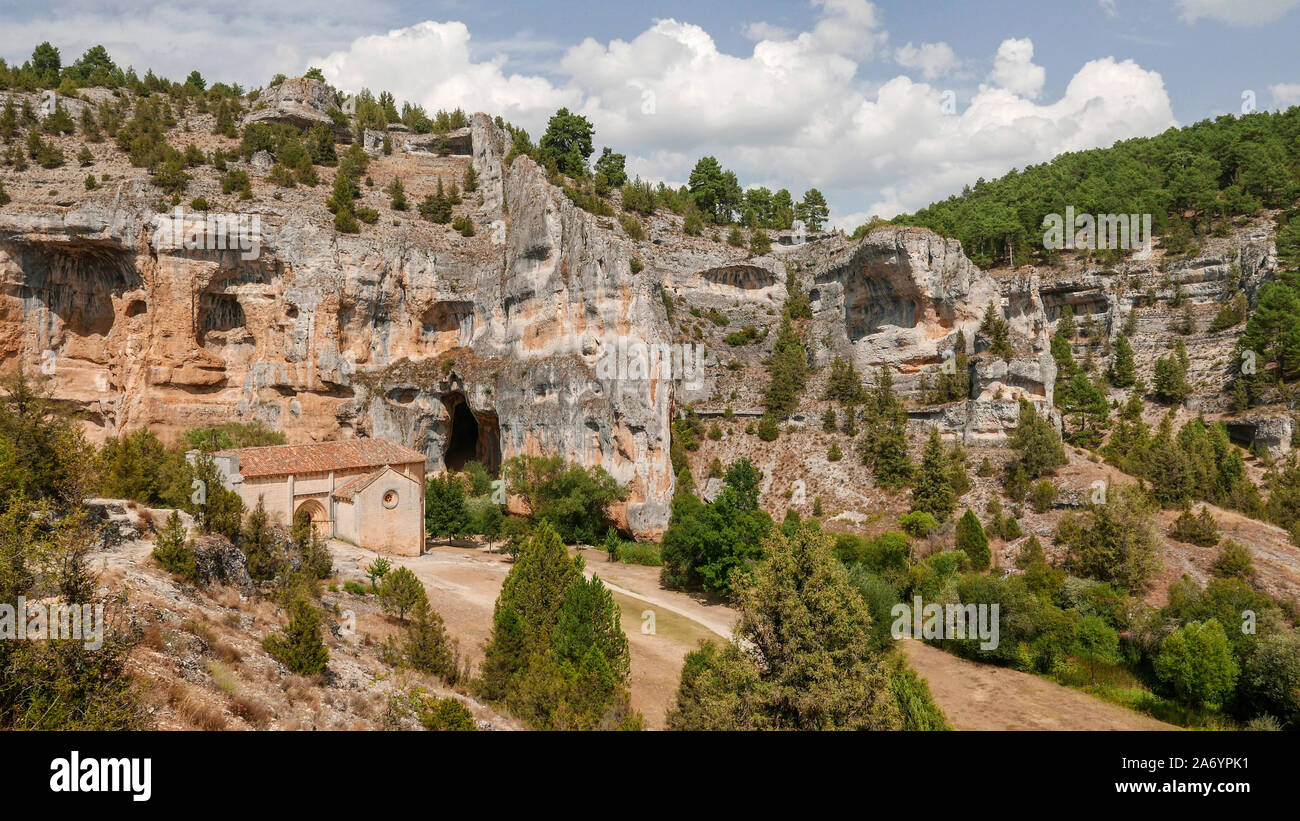 Spain, Castile and Leon: Landscape of the Canon del Rio Lobos Nature Park, situated in the provinces of Soria and Burgos. Here, the Romanic-Protogothi Stock Photo
