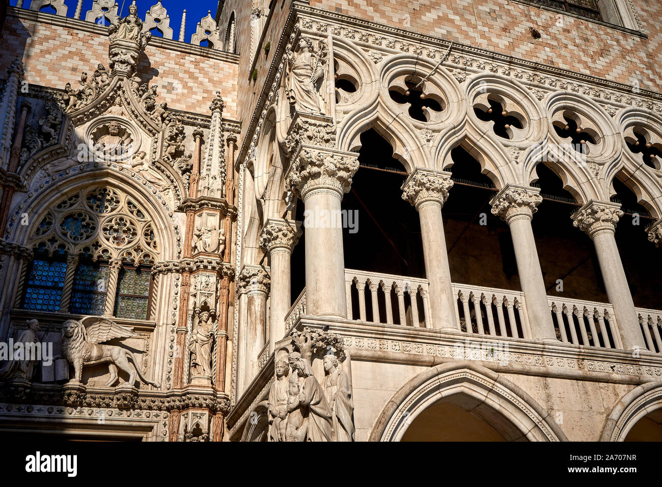 Carta Gate Porta della Carta Piazza San Marco Venice Italy Stock Photo -  Alamy