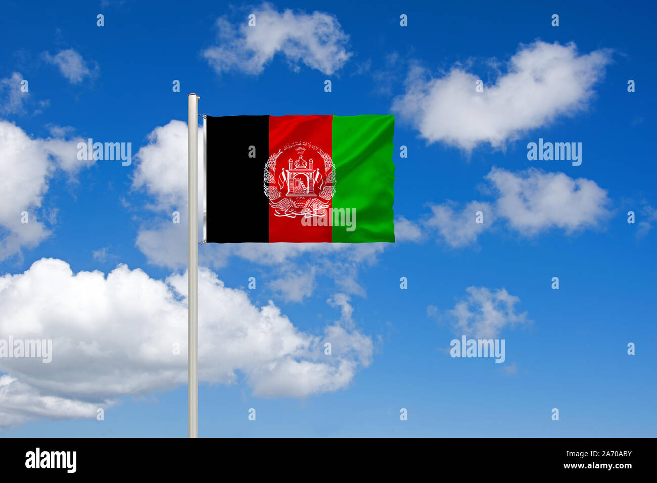 Afghanistan, Taliban, Binnenstaat, Südostasien, Flagge, Nationalflagge, Fahne, Nationalfahne, Cumulus Wolken vor blauen Himmel, Stock Photo