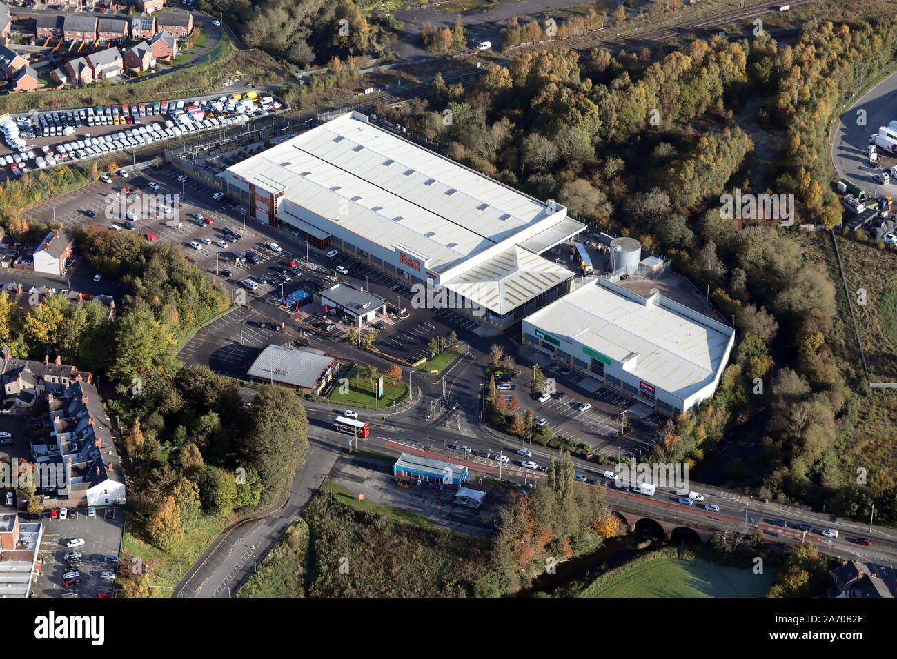 aerial view of B&Q, Pets at Homes & Pizza Hut on London Road Retail Park, London Road, Carlisle, Cumbria, UK Stock Photo