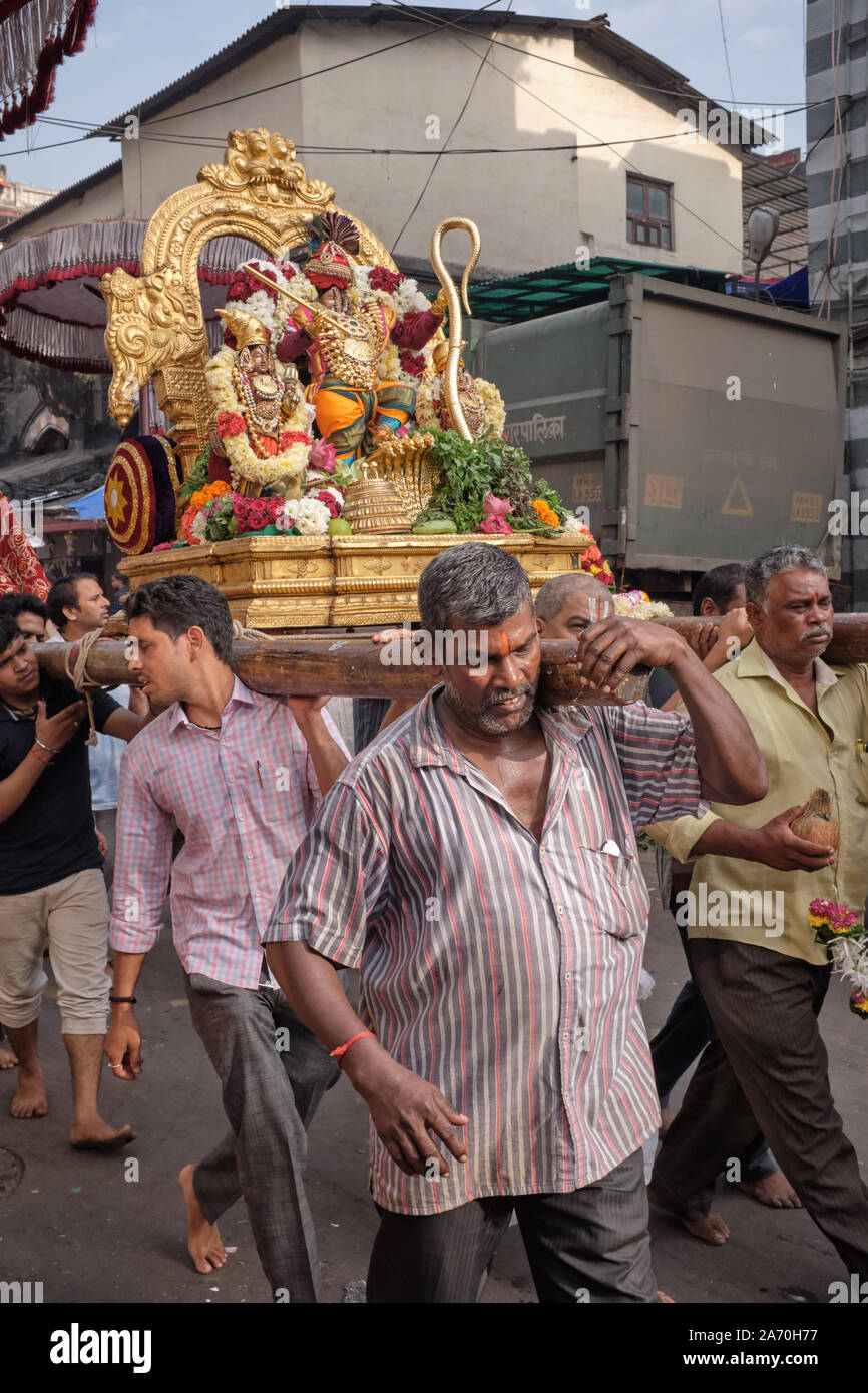 In a procession honoring Venkateshwara, the deity of Fanaswadi Temple