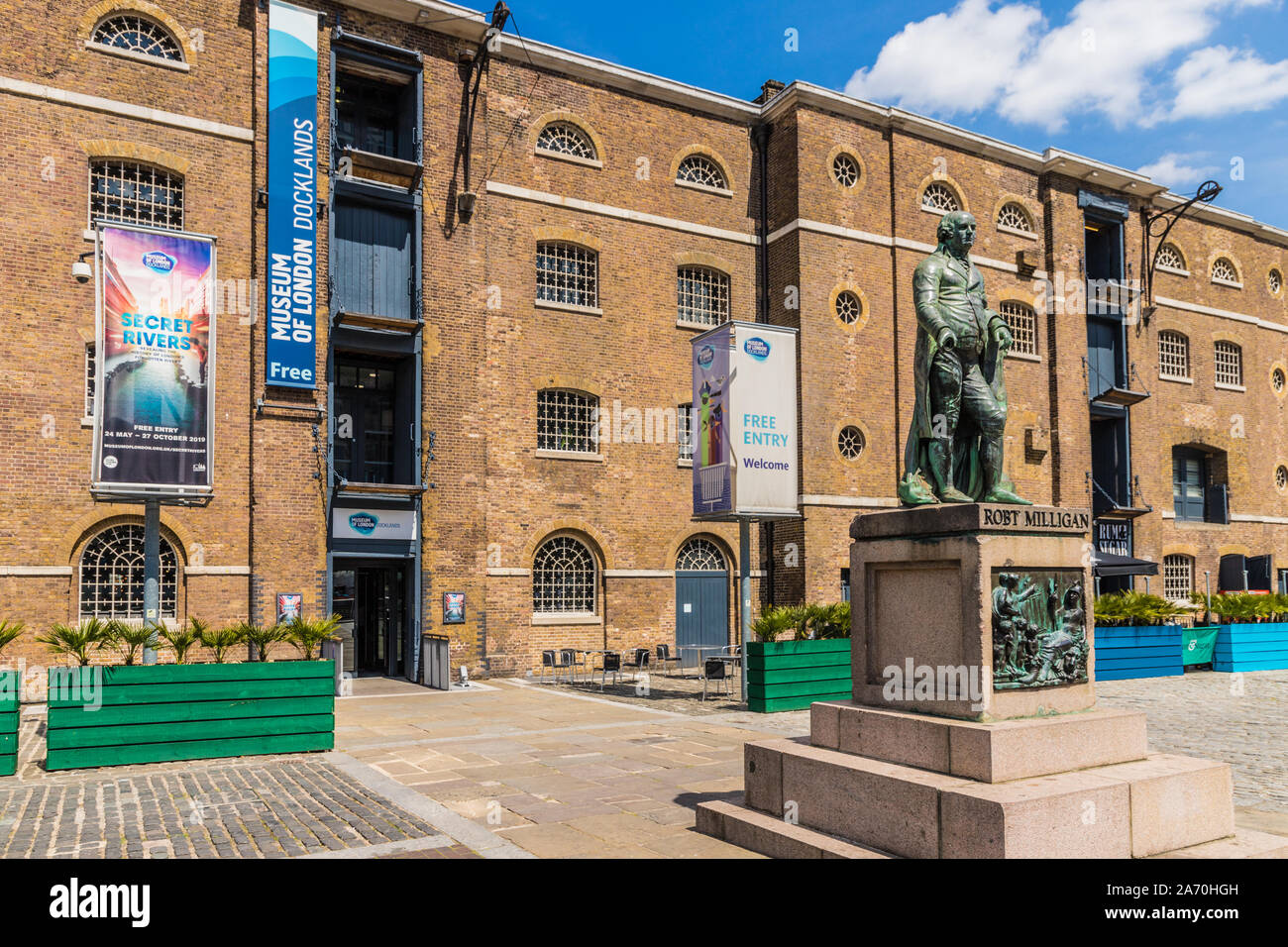 Canary Wharf in London Stock Photo Alamy