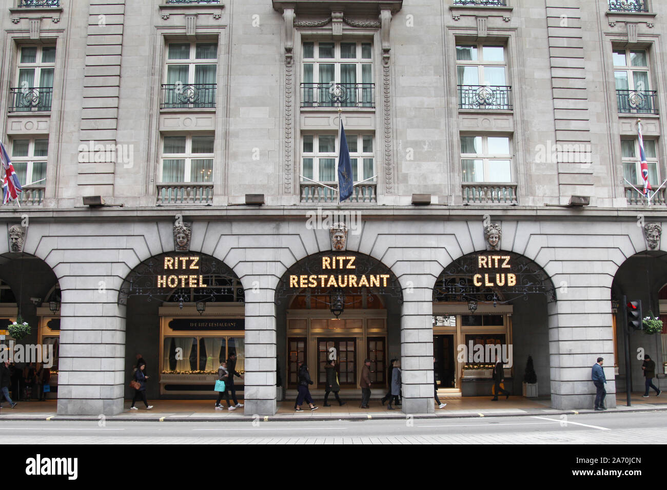 The Ritz Hotel, Restaurant and Club in London's Mayfair, SW1, pedestrians walking past the famous Piccadilly side Stock Photo