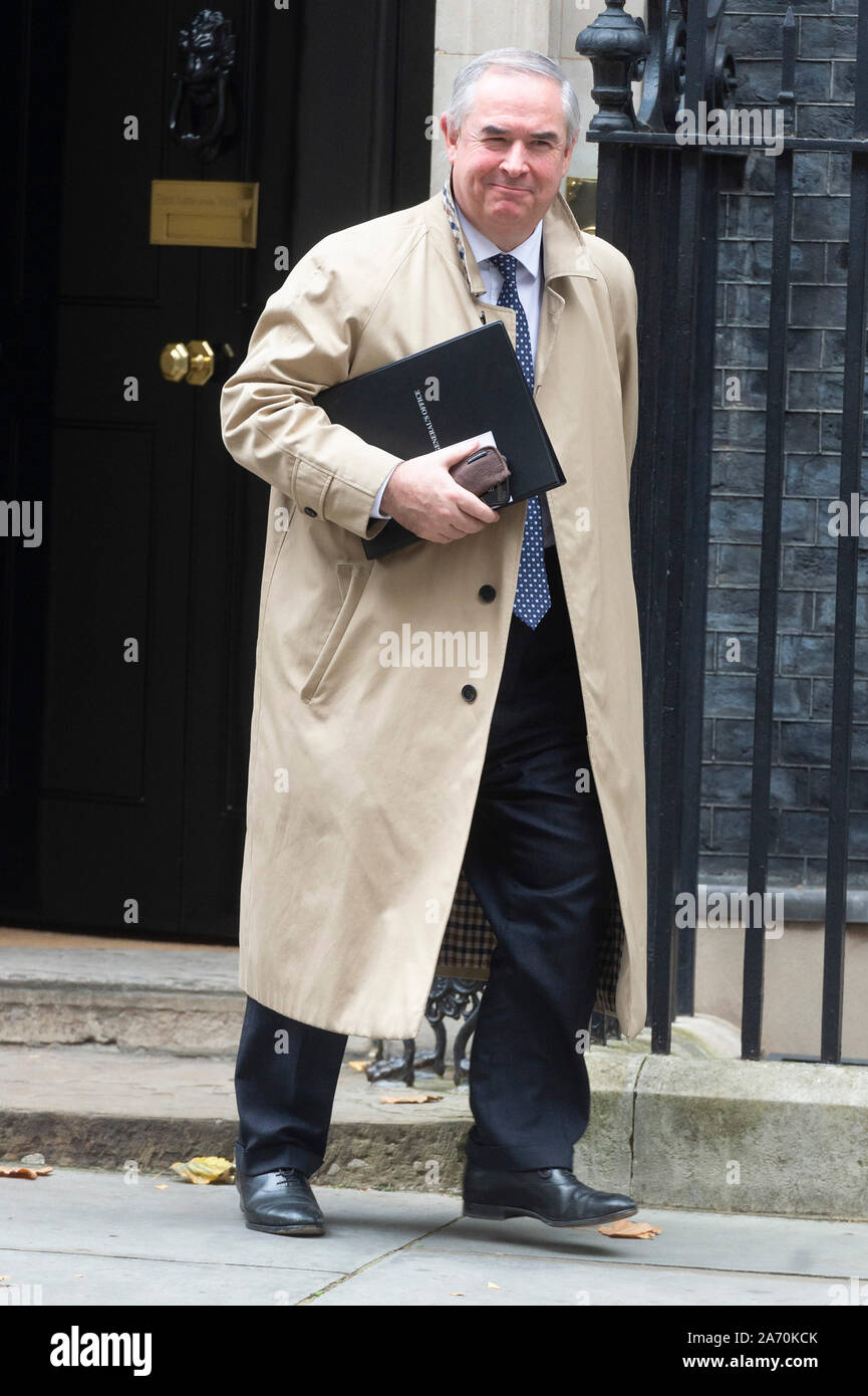 London, Britain. 29th Oct, 2019. Britain's Attorney General Geoffrey Cox leaves 10 Downing Street after attending a cabinet meeting in London, Britain, Oct. 29, 2019. British Prime Minister is expected to table a short bill later Tuesday which would pave the way for his efforts to hold a general election on Dec. 12. Credit: Ray Tang/Xinhua/Alamy Live News Stock Photo