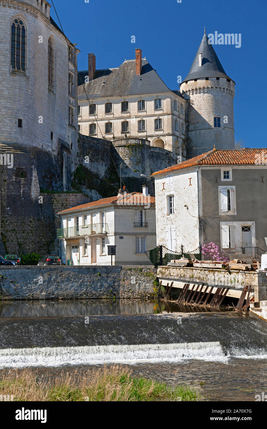 Chateau De La Rochefoucauld High Resolution Stock Photography And Images Alamy