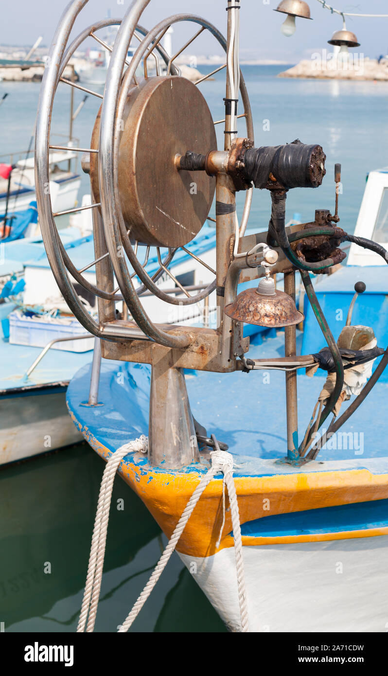 Trawler winch hires stock photography and images Alamy