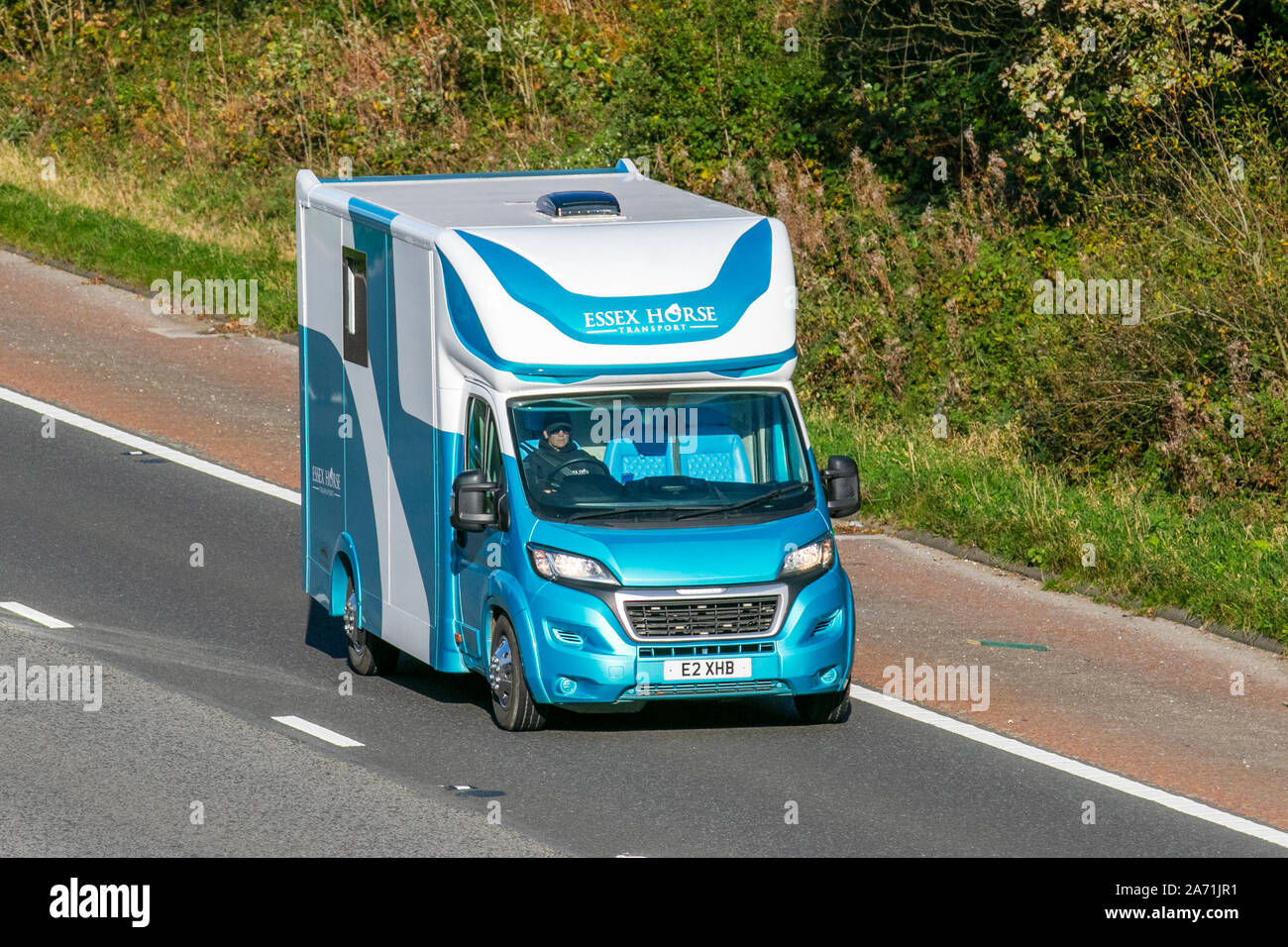 Horse box van hi-res stock photography and images - Alamy