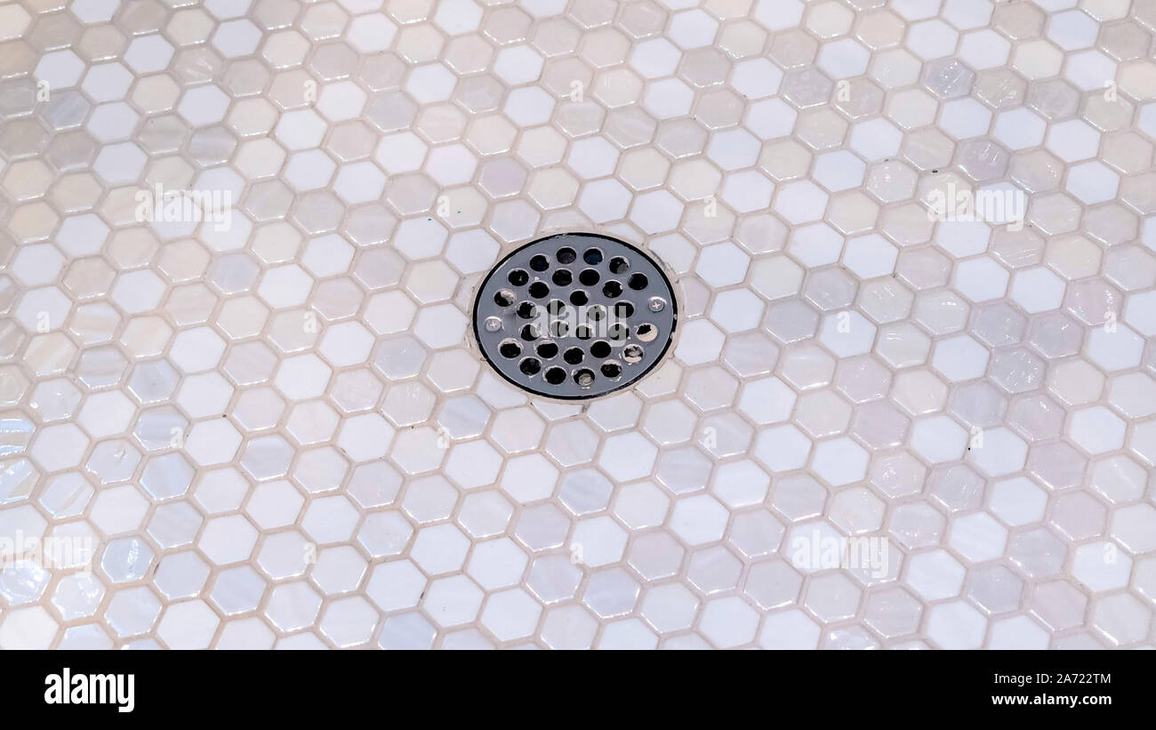 Panorama Drain plug in a shower cubicle floor Stock Photo Alamy