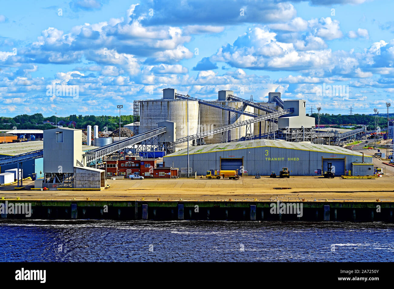 Transit facilities hires stock photography and images Alamy