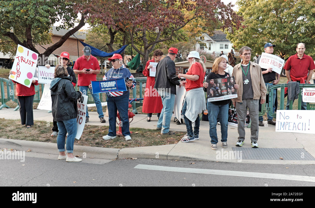 Trump supporters rally on Otterbein University campus in Westerville, Ohio, USA where a 2019 CNN Democractic Debate was held. Stock Photo