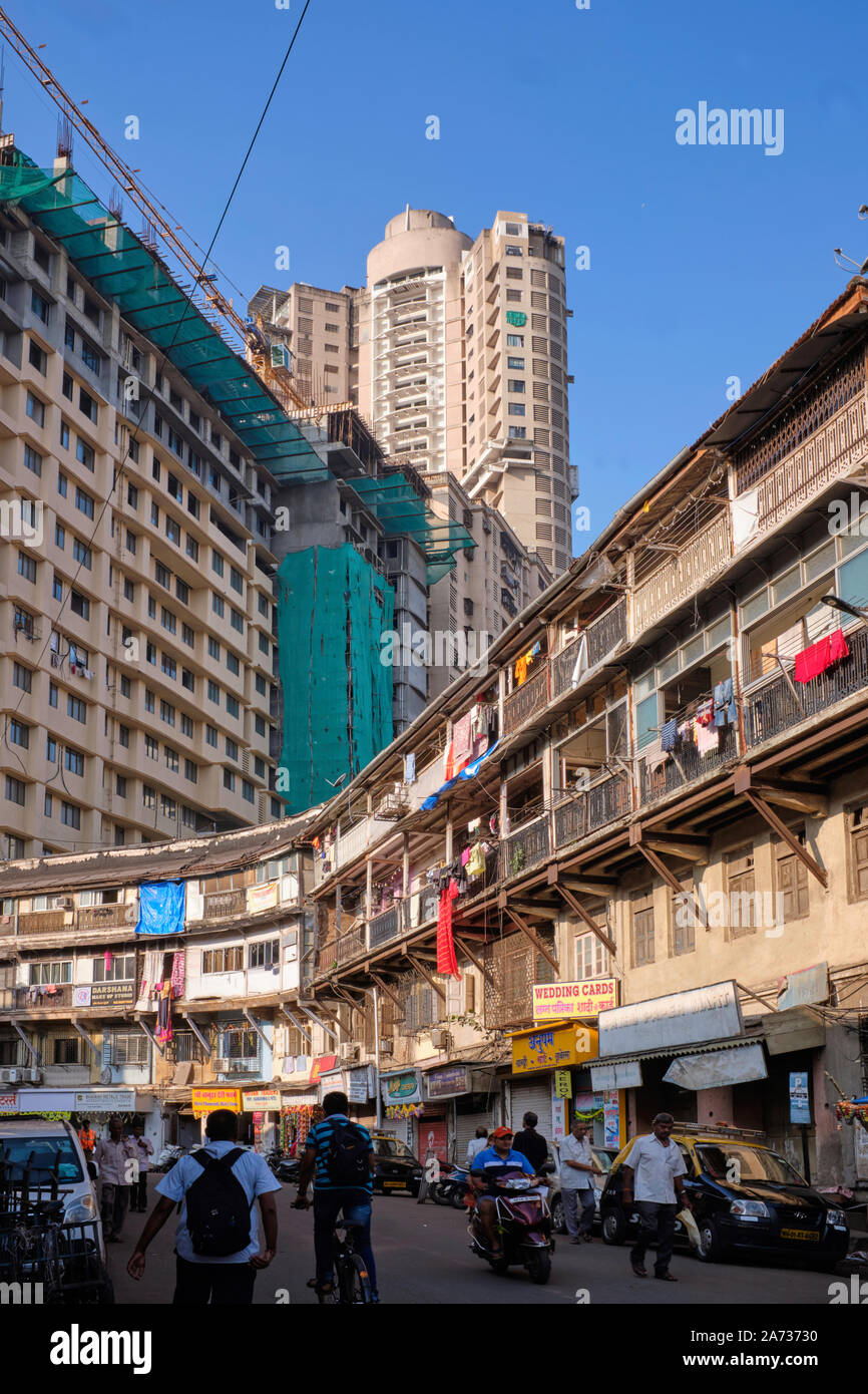 Khadilkar Road in Bhuleshwar area, Mumbai, India, with traditional old