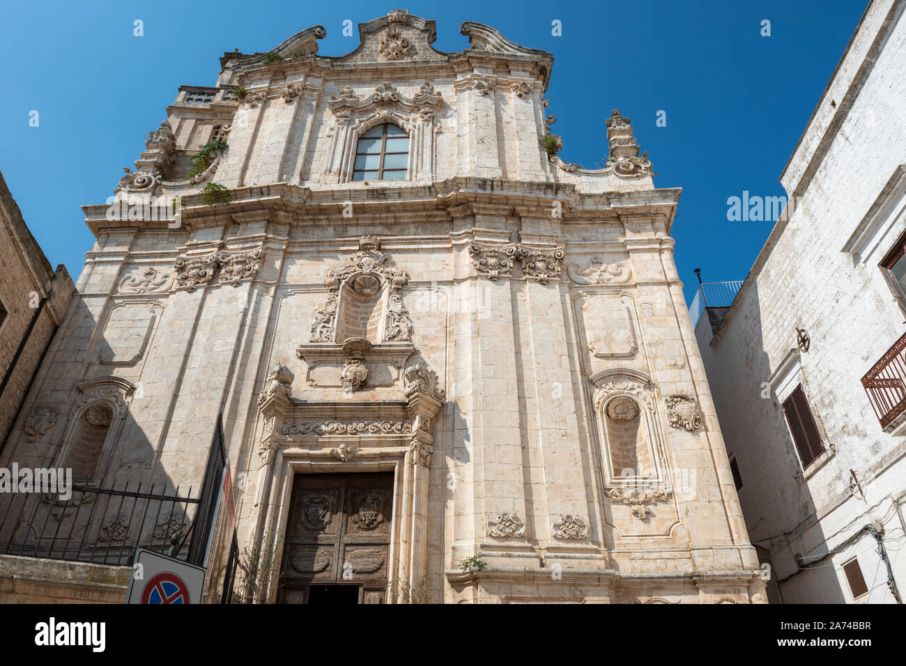Chiesa di San Vito Martire in Ostuni in Apulia (Puglia), Southern Italy Stock Photo