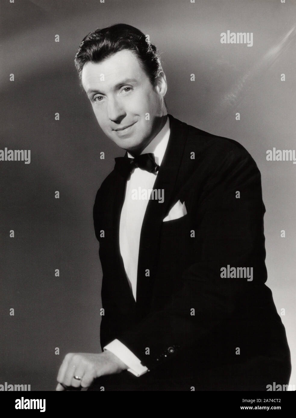 Peter Alexander, österreichischer Schauspieler, Entertainer und Sänger, Deutschland 1958