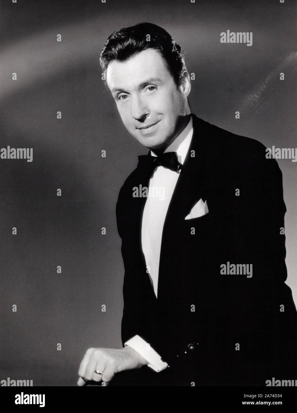 Peter Alexander, österreichischer Schauspieler, Entertainer und Sänger, Deutschland 1958