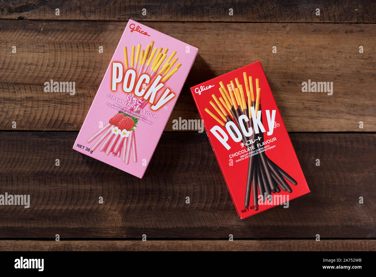 Petaling jaya, Selangor, Malaysia - 20 Oktober 2019 : Pocky brand of chocolate sticks on wooden background. Pocky is a famous confectionery among asia Stock Photo