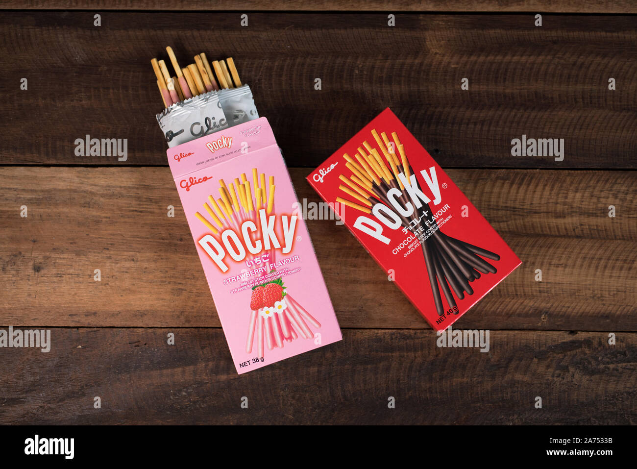 Petaling jaya, Selangor, Malaysia - 20 Oktober 2019 : Pocky brand of chocolate sticks on wooden background. Pocky is a famous confectionery among asia Stock Photo
