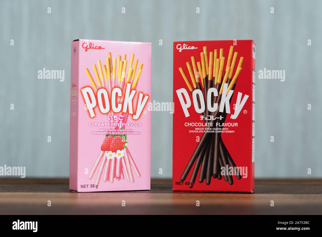 Petaling jaya, Selangor, Malaysia - 20 Oktober 2019 : Pocky brand of chocolate sticks on wooden table. Pocky is a famous confectionery among asian peo Stock Photo