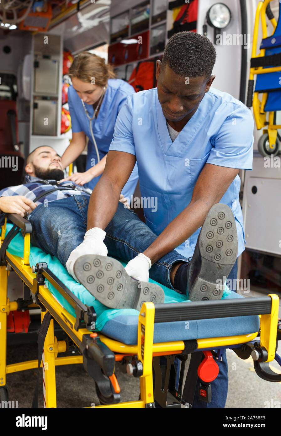 A stretcher discount