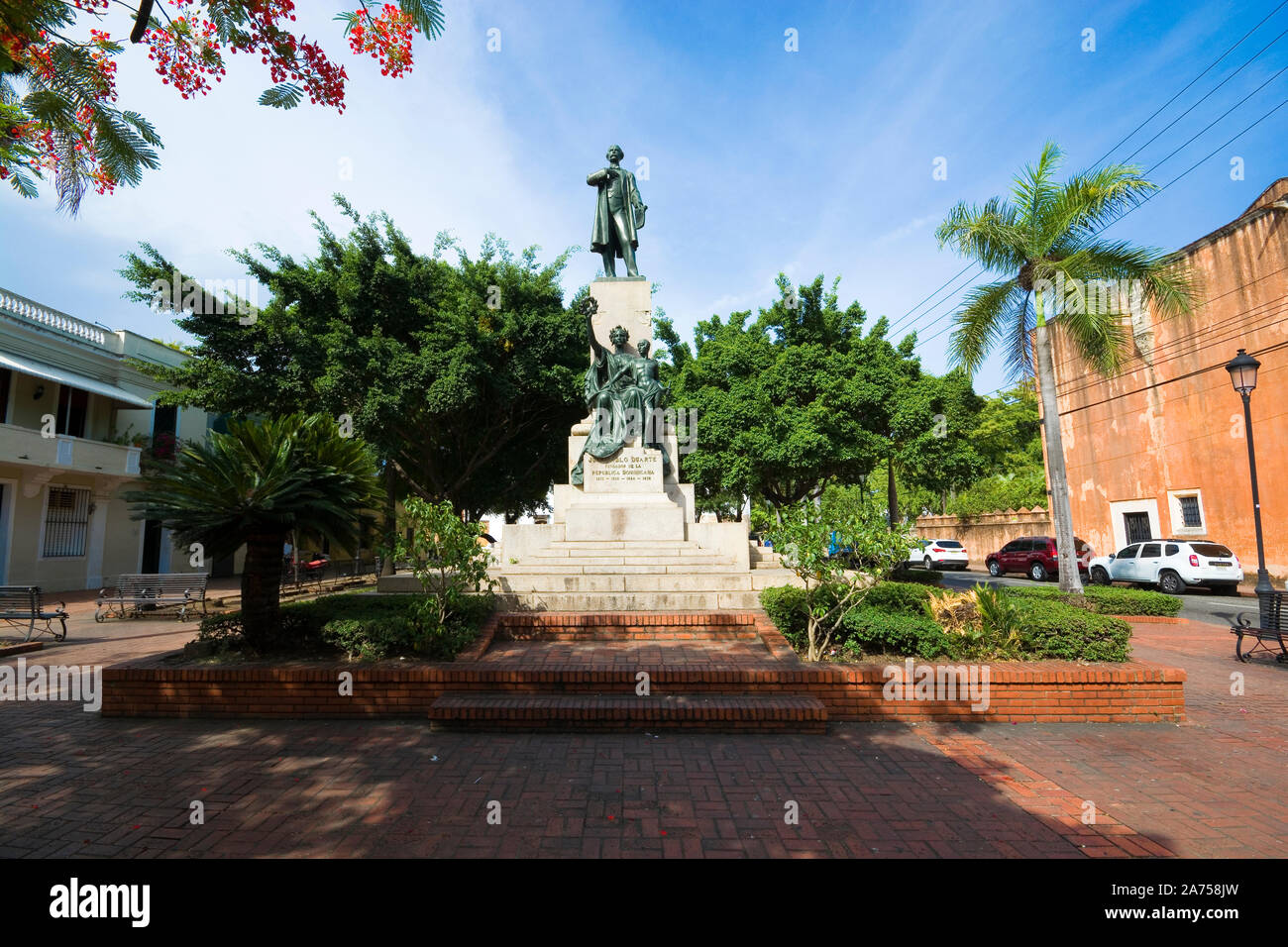 SANTO DOMINGO, DOMINICAN REPUBLIC - JUNE 26, 2019: Statue in Duarte Park  located in the very heart of the Colonial City just in front of the Iglesia Stock Photo