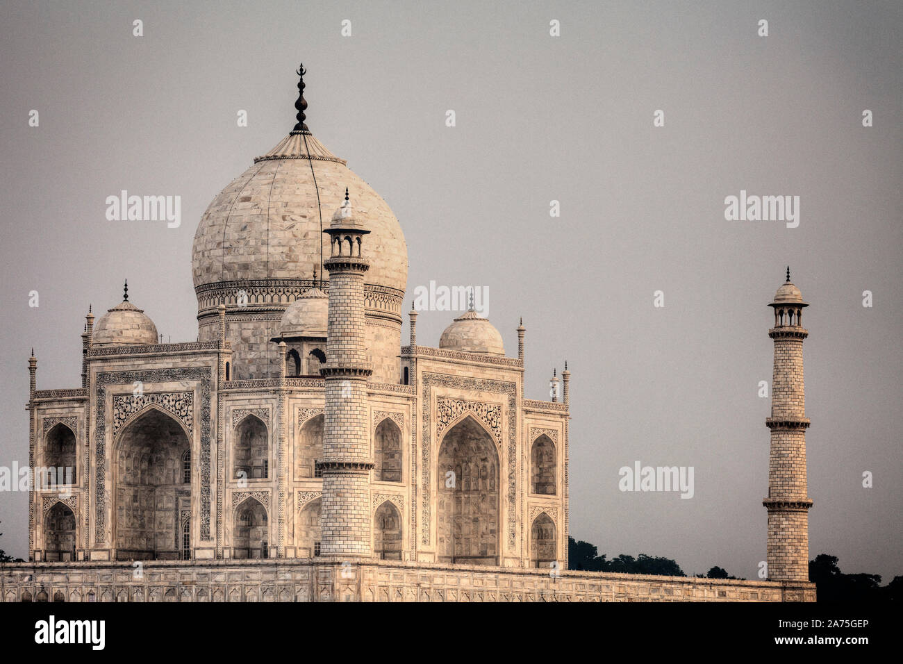India, Uttar Pradesh, Agra, Taj Mahal (UNESCO site) Stock Photo