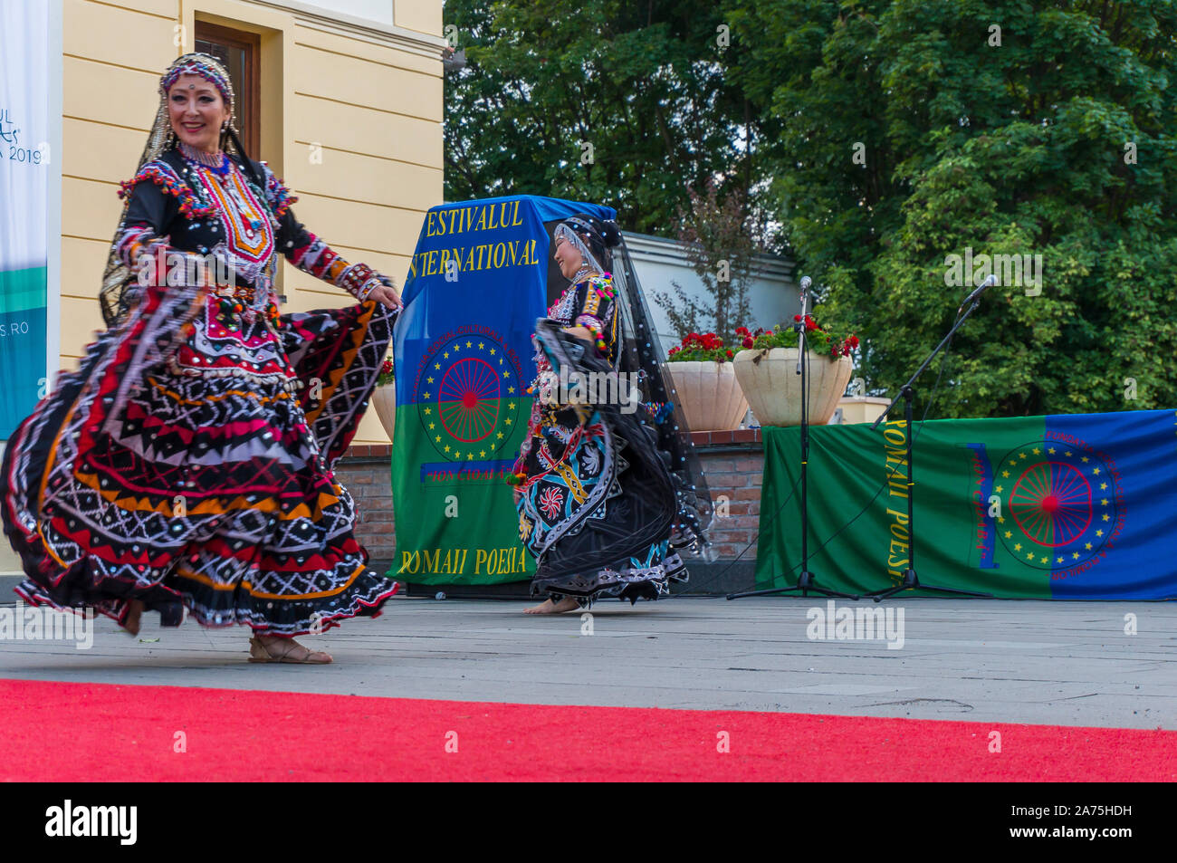 Bohemian Gypsy Life at Sibiu Internațional Poetry Roma Festival ...