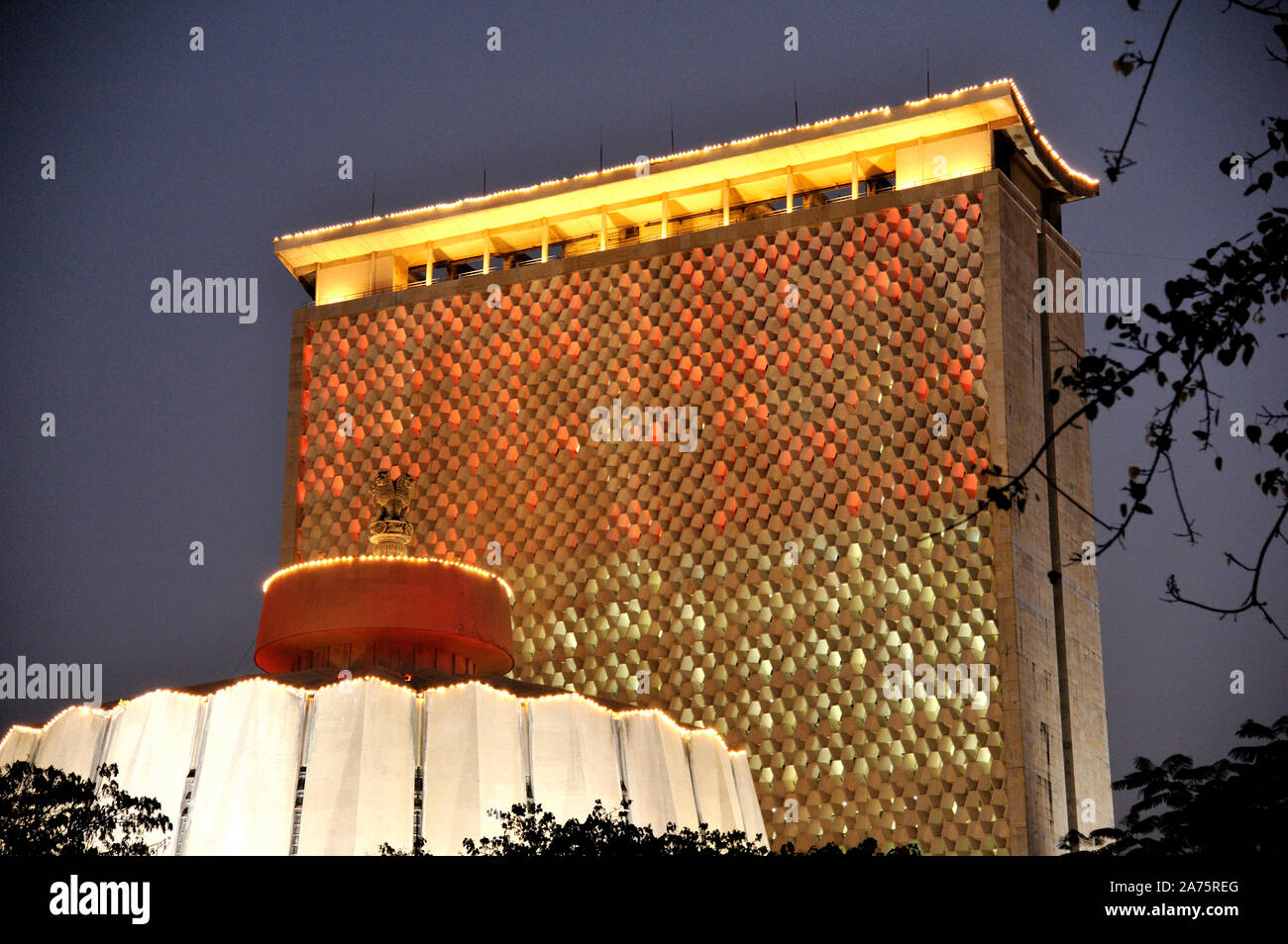 Mumbai, Maharashtra, India, Southeast Asia - Republic Day Lighting Illuminated on Legislative Assembly The Vidhan Sabha of Indian Tricolour Stock Photo