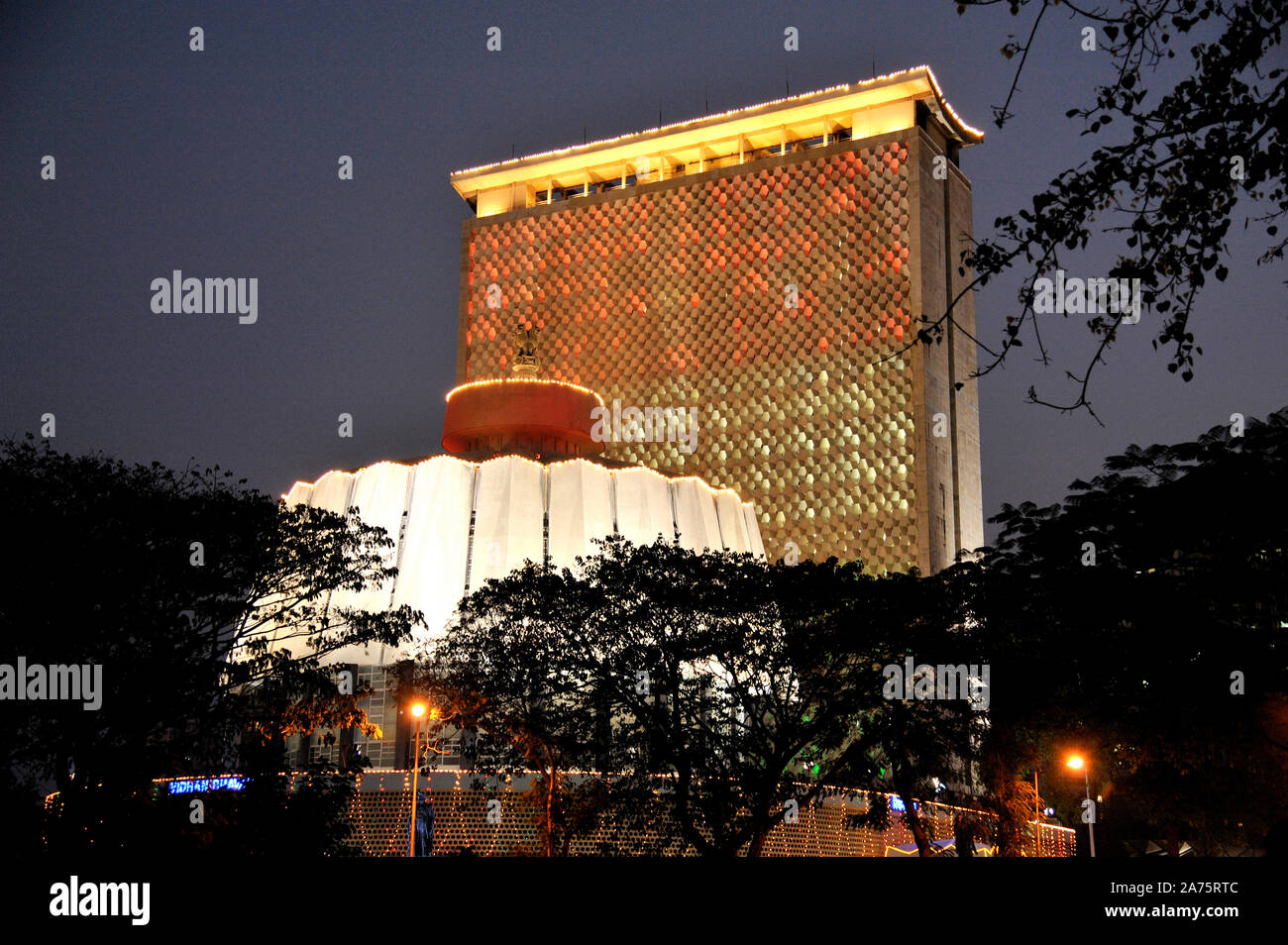 Mumbai, Maharashtra, India, Southeast Asia - Republic Day Lighting Illuminated on Legislative Assembly The Vidhan Sabha of Indian Tricolour Stock Photo