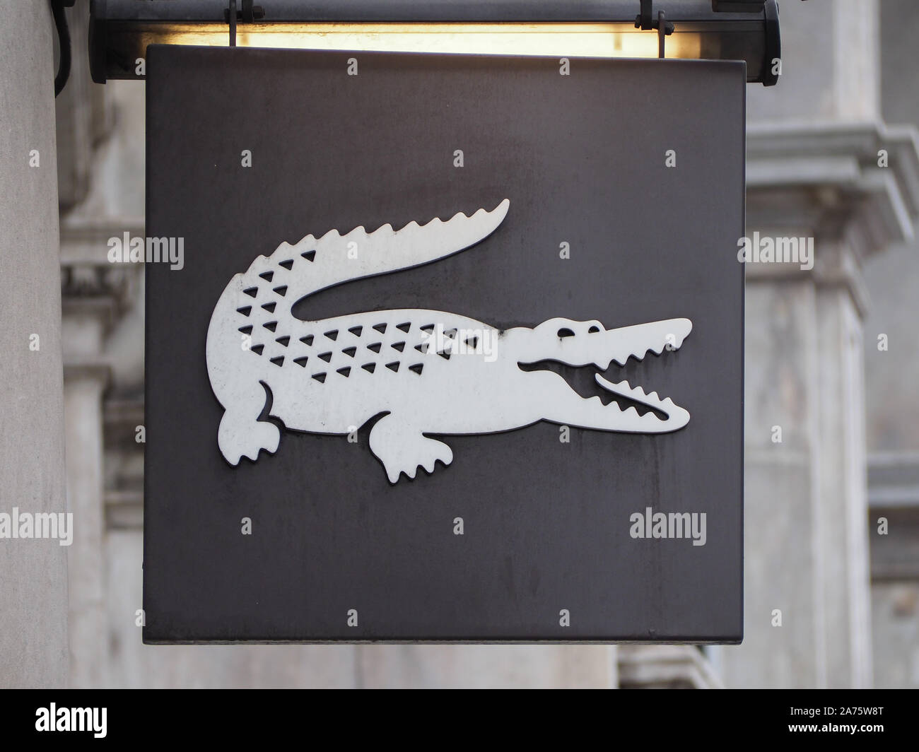 Lacoste logo 2019 online