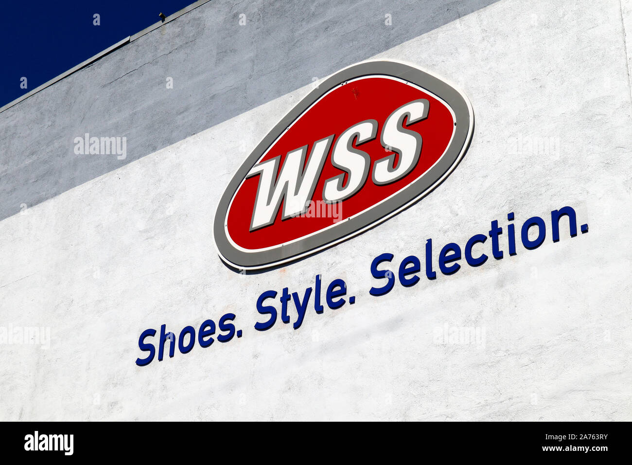 WSS sign, Warehouse Shoe Sale is a retail chain of shoe stores Stock Photo  - Alamy