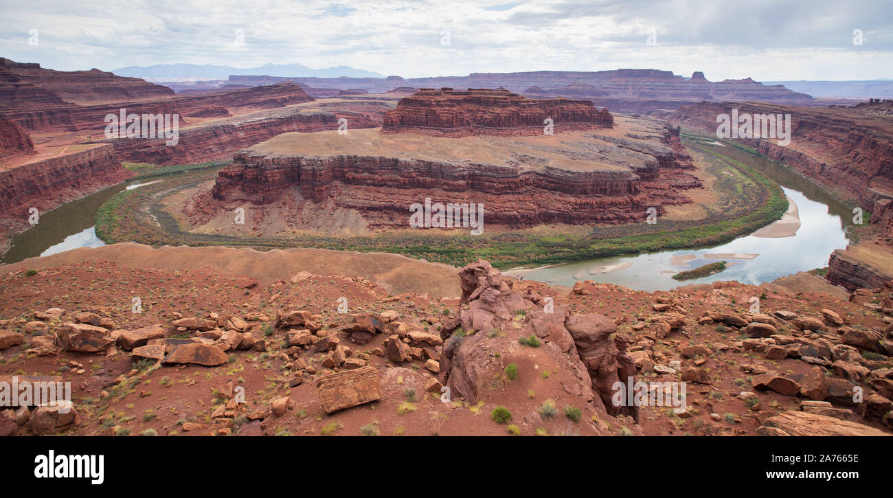 The Colorado River runs through Canyonlands National Park, the heart of a high desert called the Colorado Plateau. Stock Photo