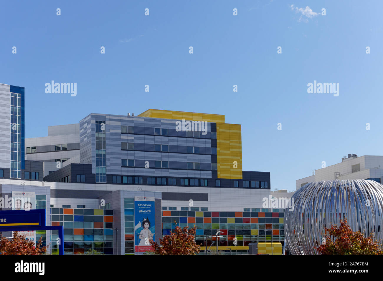 The new Montreal Children's Hospital, part of the McGill University Health Centre, Montreal, Quebec, Canada Stock Photo