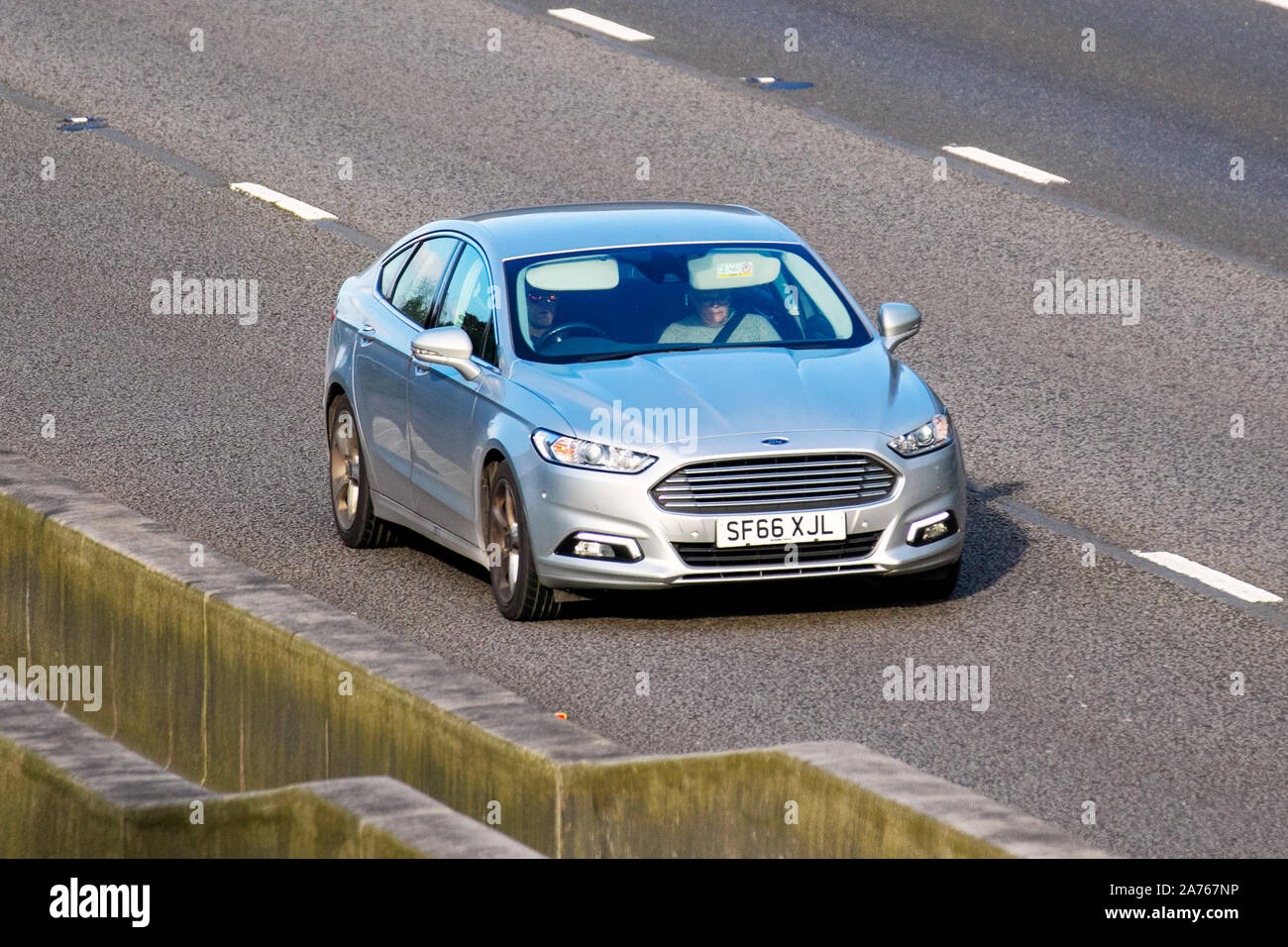 C8 Alamy Com Comp 2a767np 2016 Silver Ford Mond
